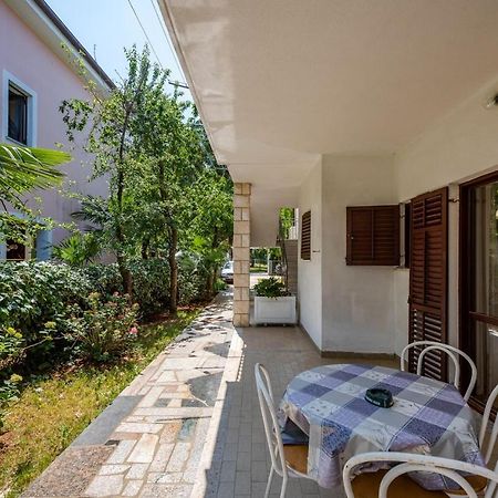 Apartmani Lido Bašanija Exterior foto