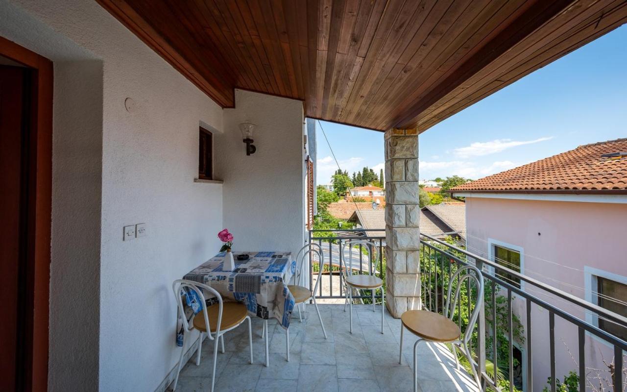 Apartmani Lido Bašanija Exterior foto